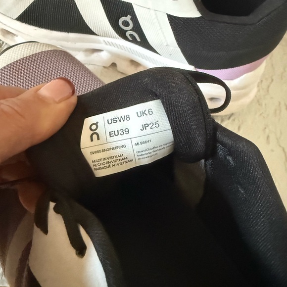 On Running Women's Shoes - Black, White, and Purple - Picture 2 of 3